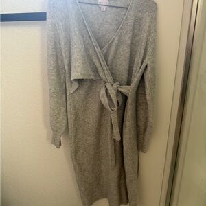 Isabel Maternity - Gray Knit Wrap Dress